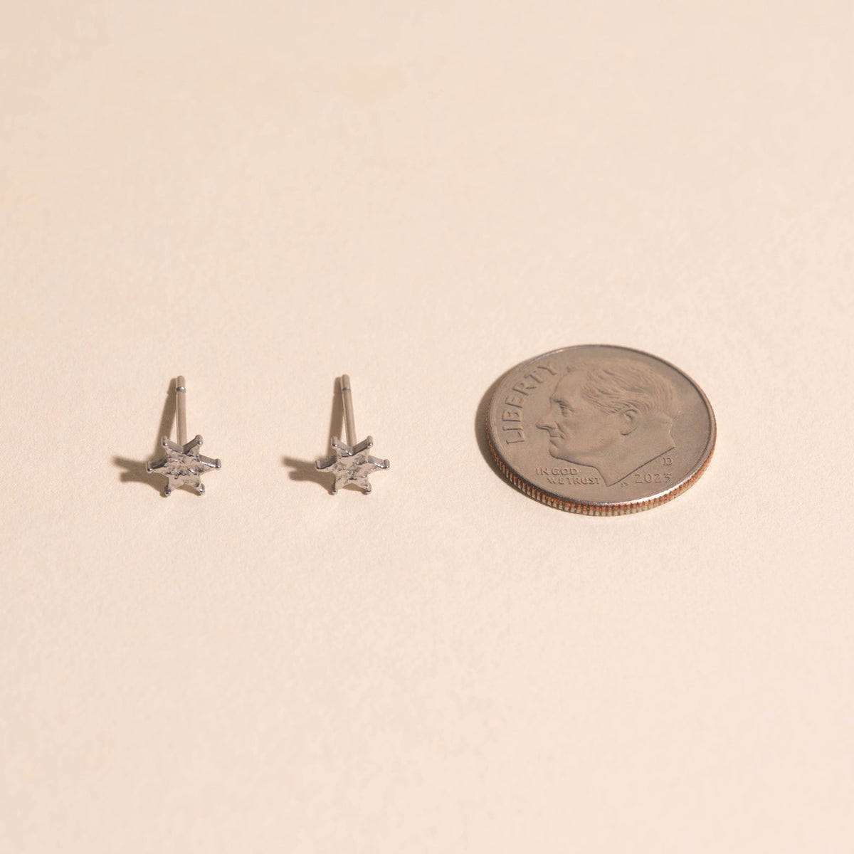 Hammered Star Mini Stud Earrings