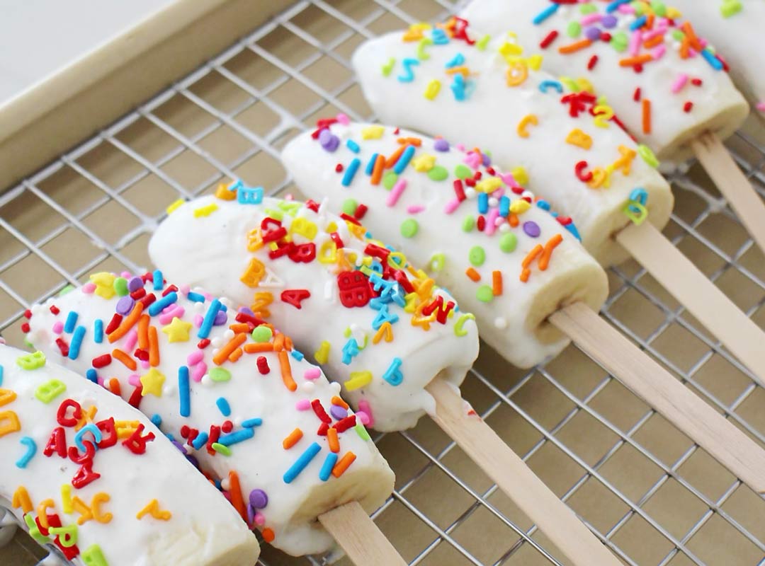 Recipe: Back to School Banana Pops