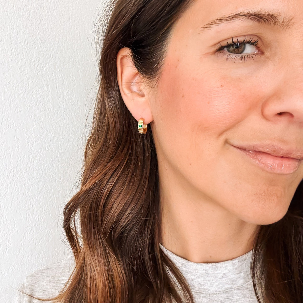 Textured Emerald Crystal Chunky Huggie Hoop Earrings