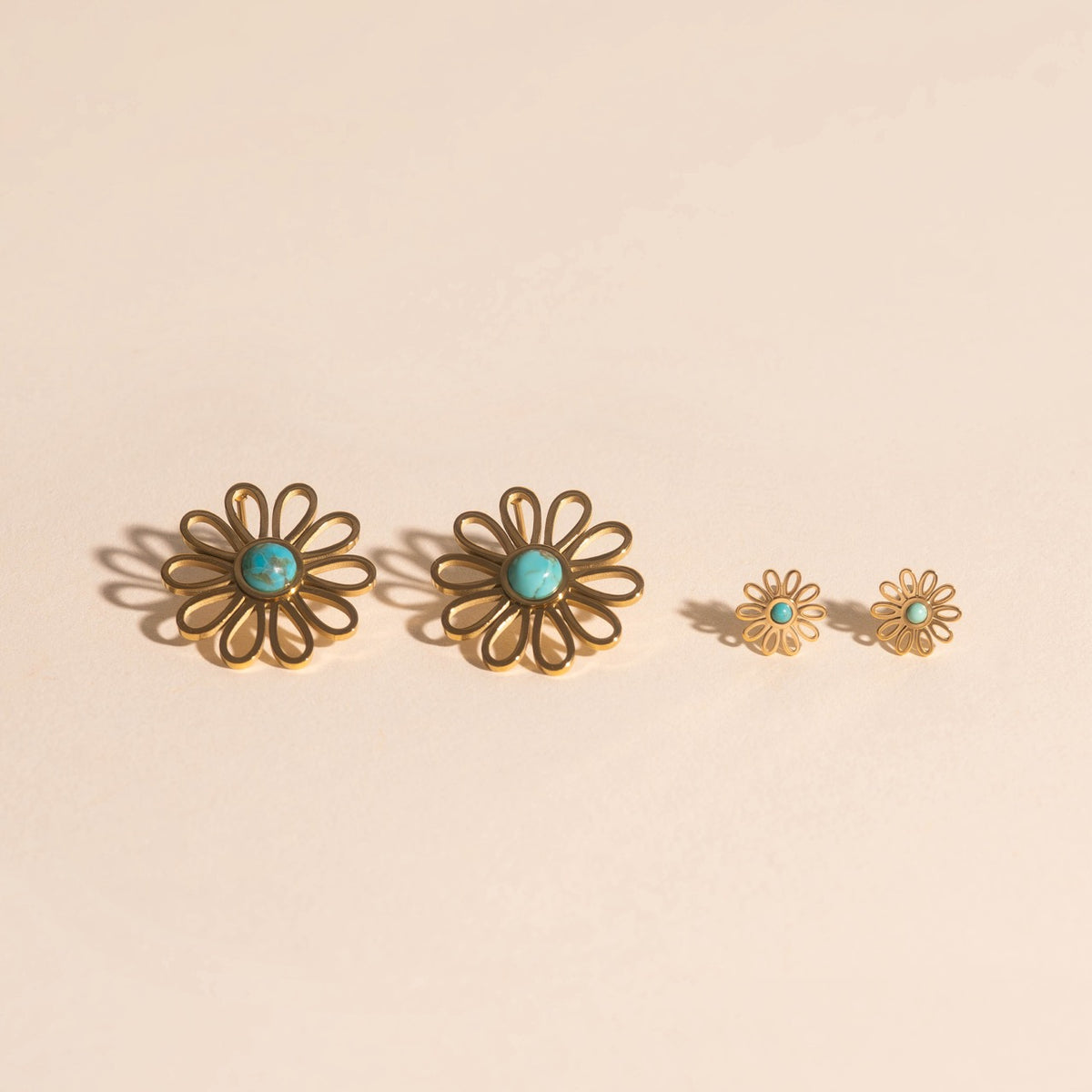 Turquoise Flower Stud Earrings