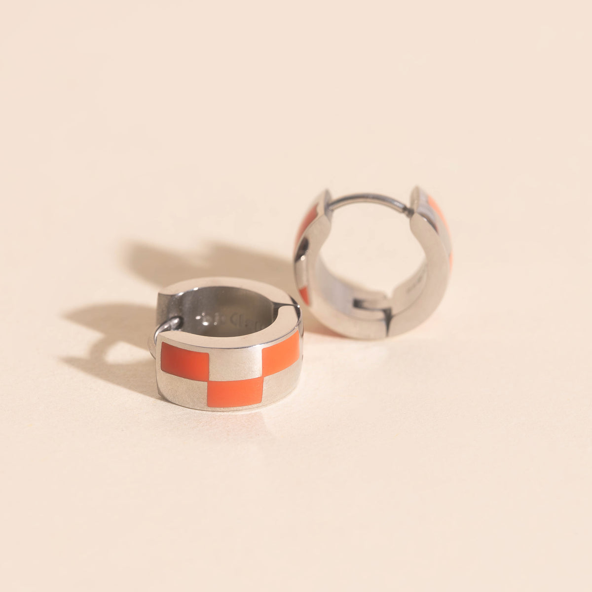 9mm Block Checkered Super Chunky Huggie Hoop Earrings