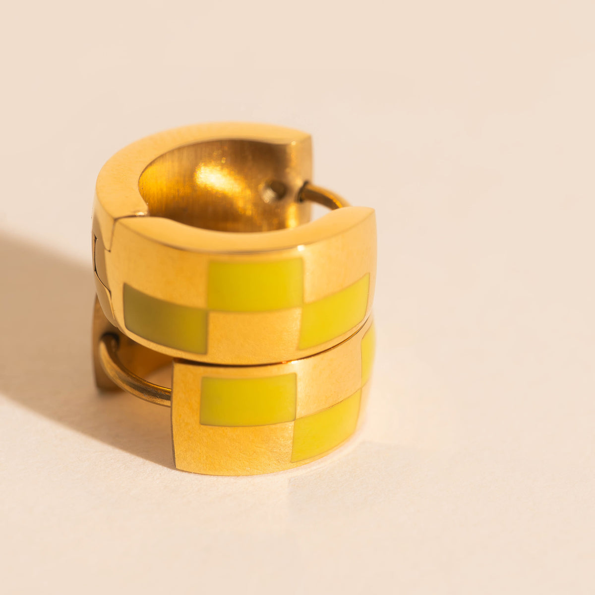 9mm Block Checkered Super Chunky Huggie Hoop Earrings