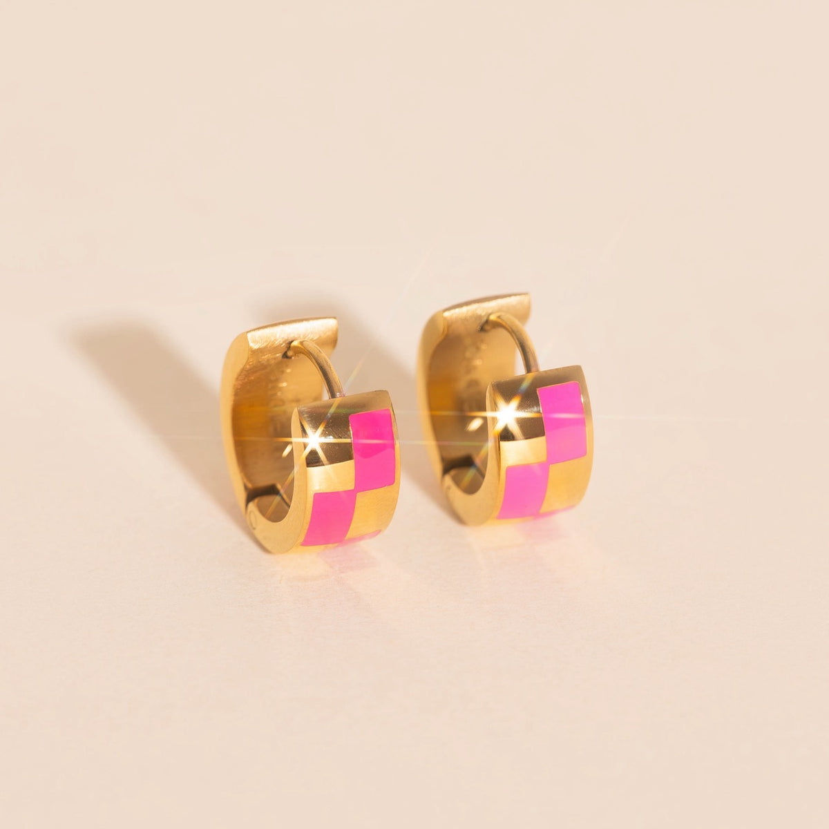 9mm Block Checkered Super Chunky Huggie Hoop Earrings