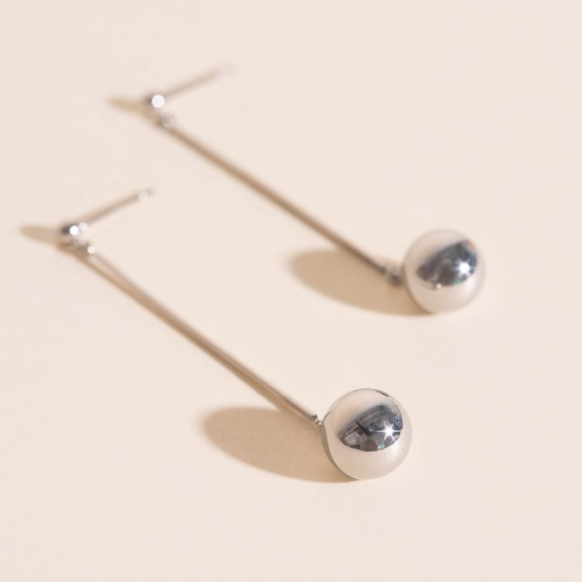 Ball Hammered Bar Stud Earrings