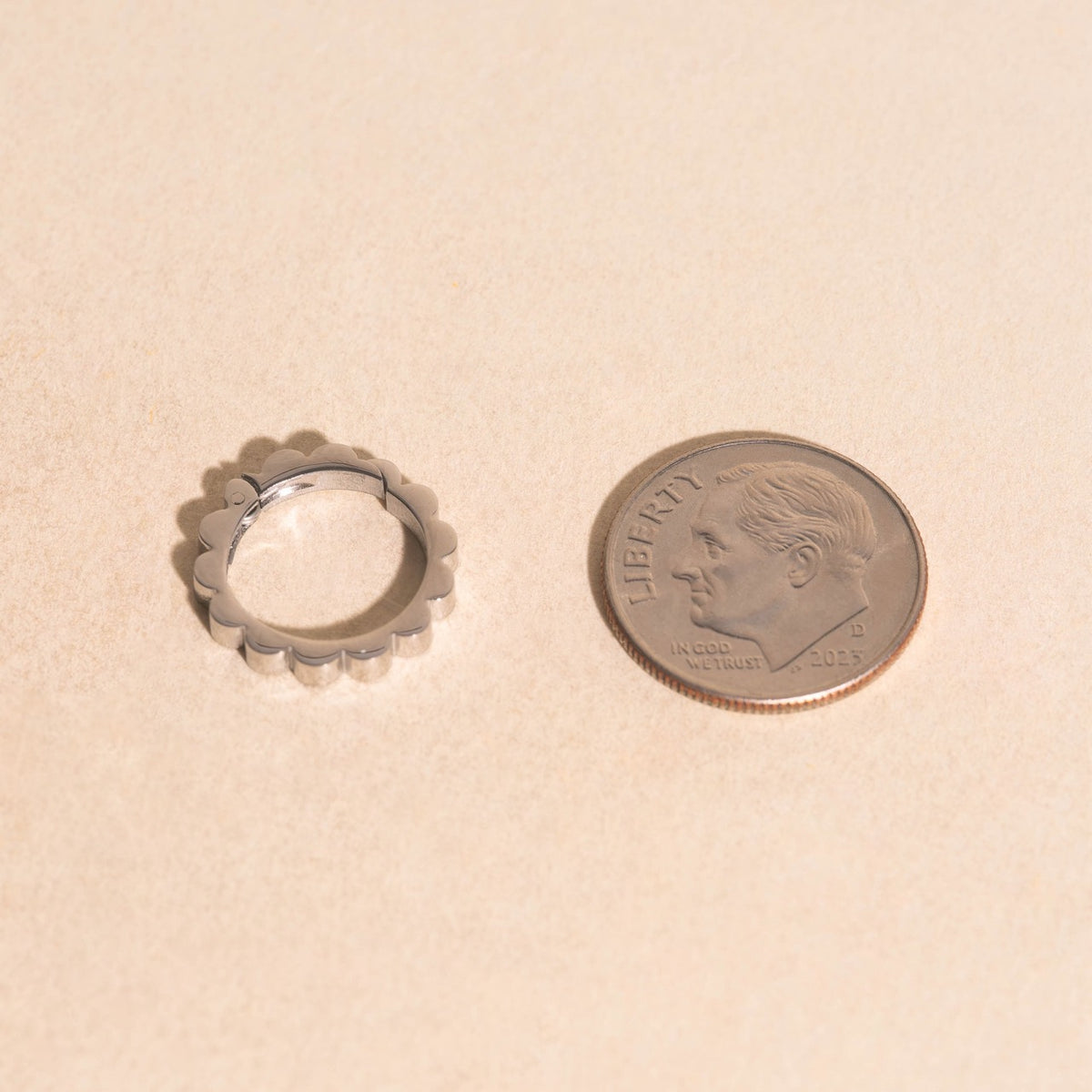 Scalloped Necklace Charm Clasp (11mm)