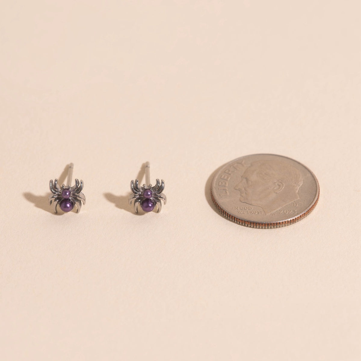 Spider Pearls Mini Stud Earrings