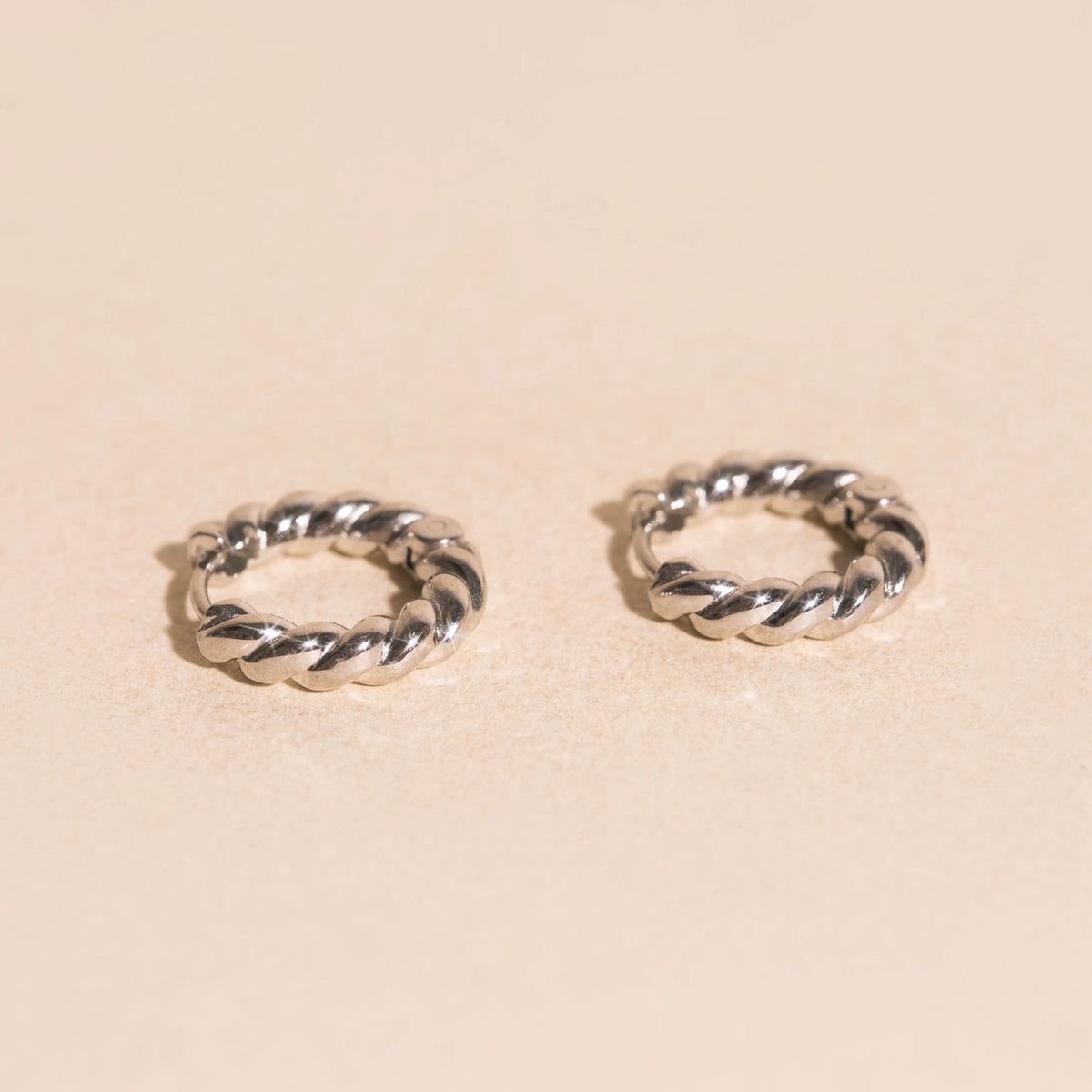 Rope Chunky Rounded Huggie Hoop Earrings