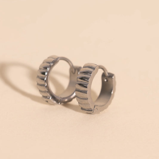 Scalloped Chunky Huggie Hoop Earrings