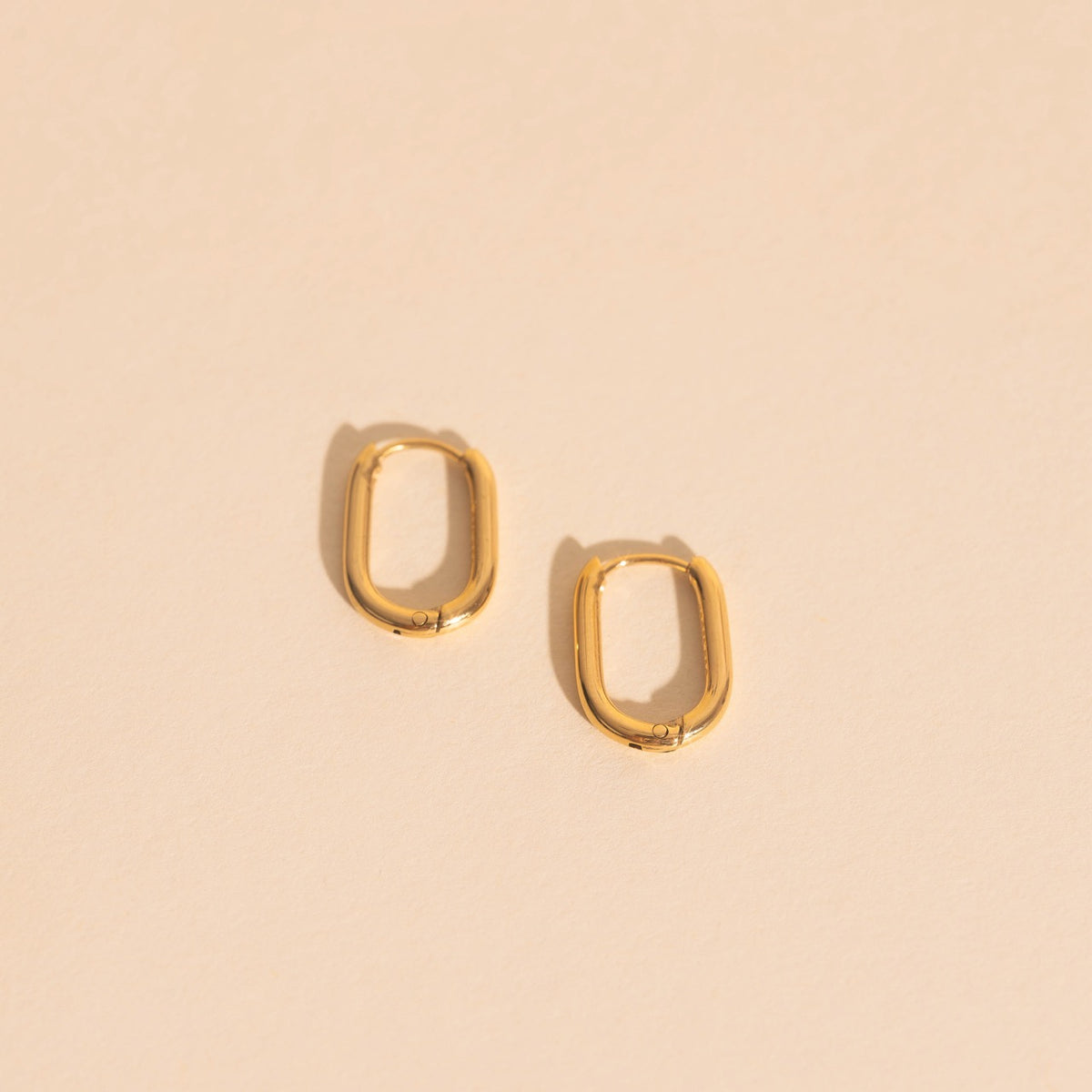 Titanium Rectangle Rounded Huggie Hoop Earrings - FeatherTUFF™