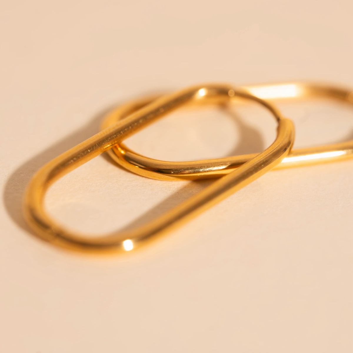 Titanium Rectangle Rounded Huggie Hoop Earrings - FeatherTUFF™