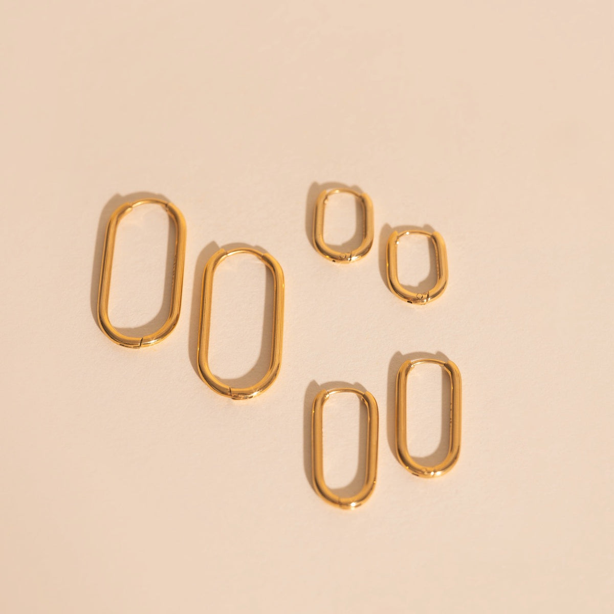 Titanium Rectangle Rounded Huggie Hoop Earrings - FeatherTUFF™