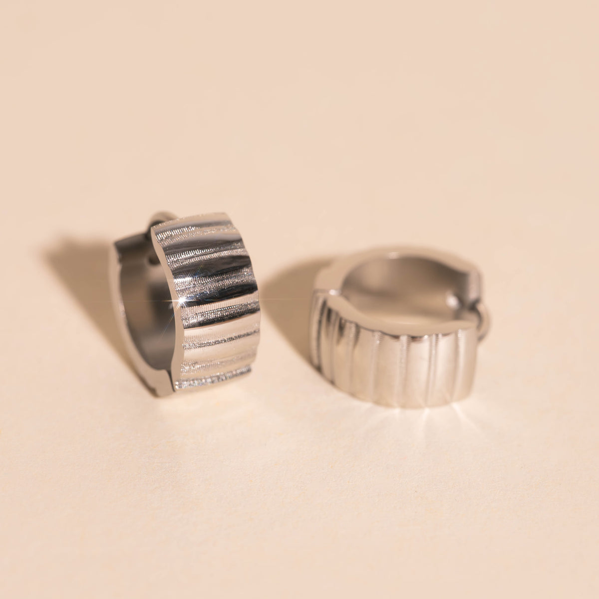 Scalloped Super Chunky Huggie Hoop Earrings