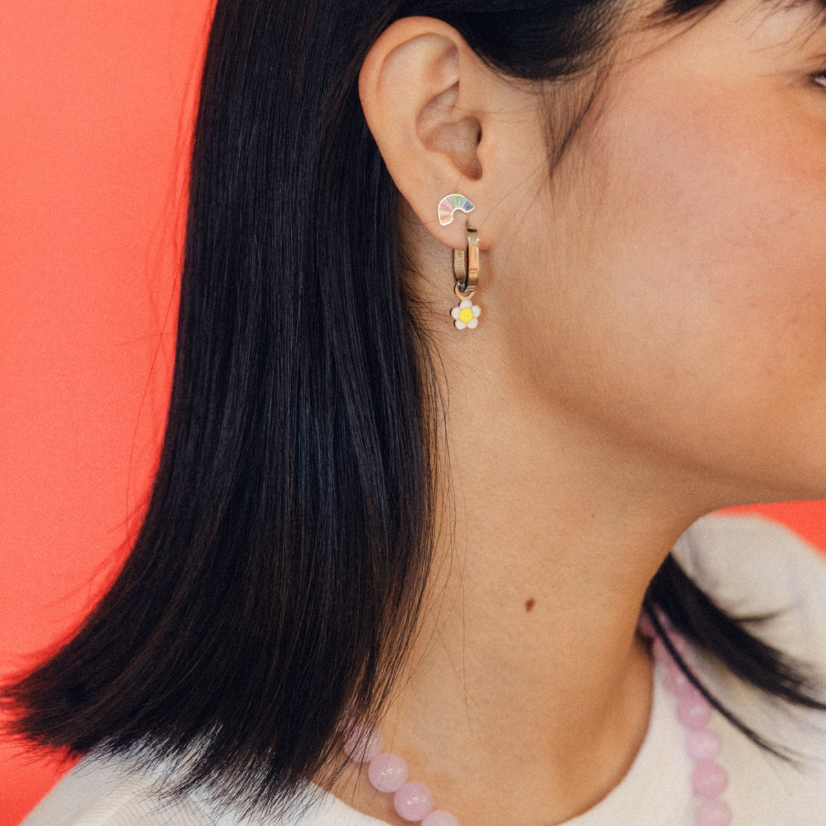 Titanium Smooth Oblong Huggie Hoop Earrings - FeatherTUFF™